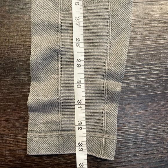 Yummie Moto Washed Seamless Skimmer‎ Legging, Fatigue Green US Sm/Med NWT - Picture 5 of 7